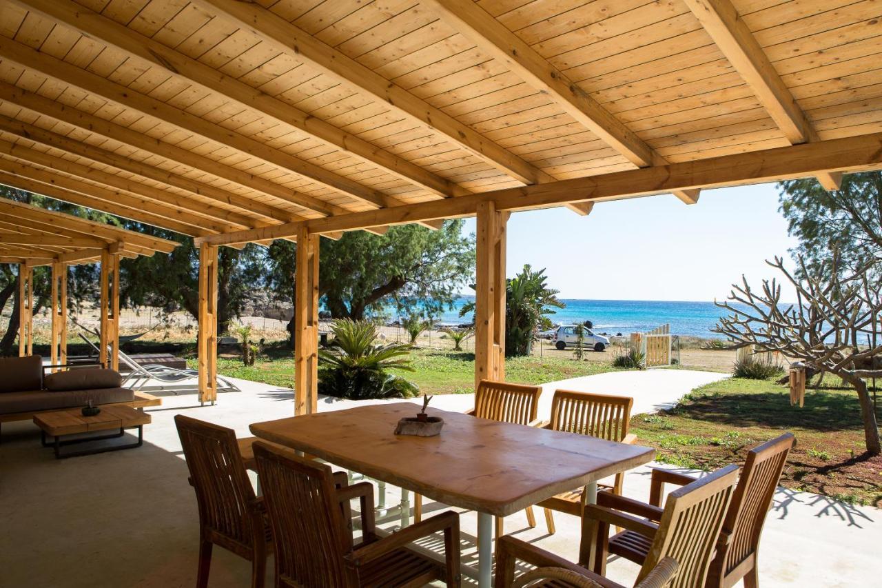 Mera Beachfront House - Фаласарна Экстерьер фото