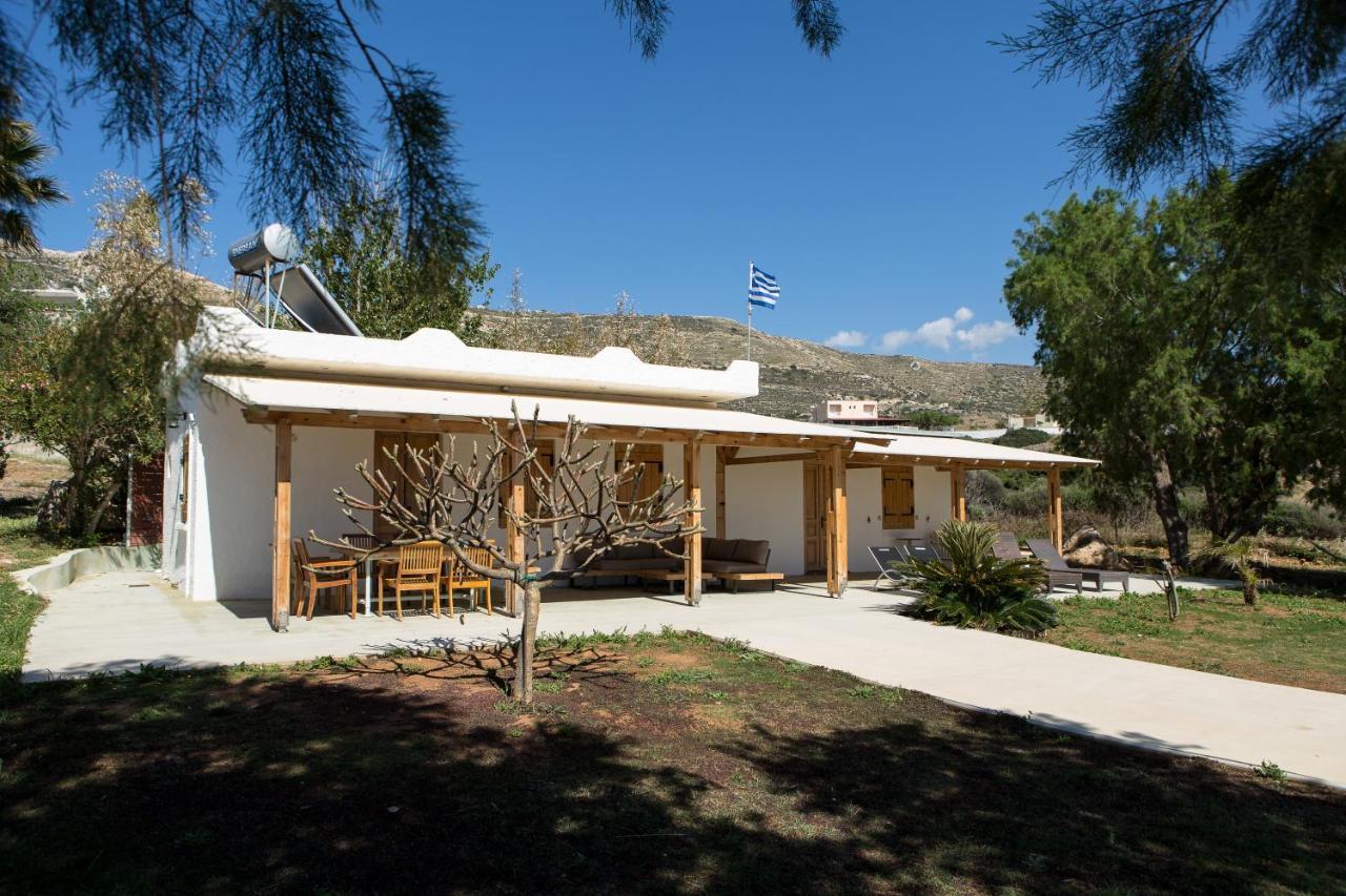 Mera Beachfront House - Фаласарна Экстерьер фото