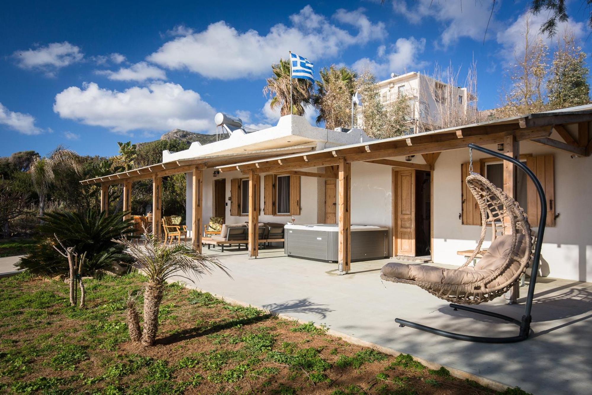 Mera Beachfront House - Фаласарна Экстерьер фото