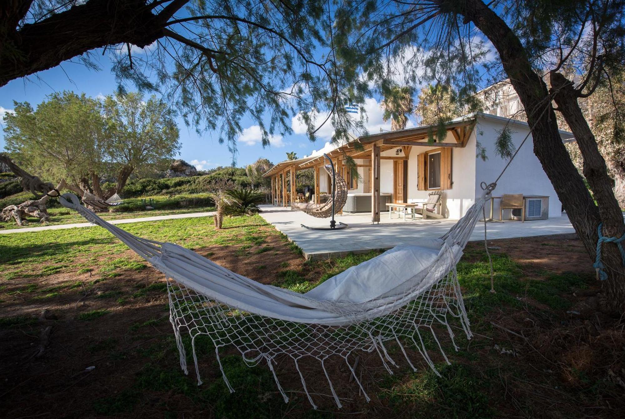 Mera Beachfront House - Фаласарна Экстерьер фото