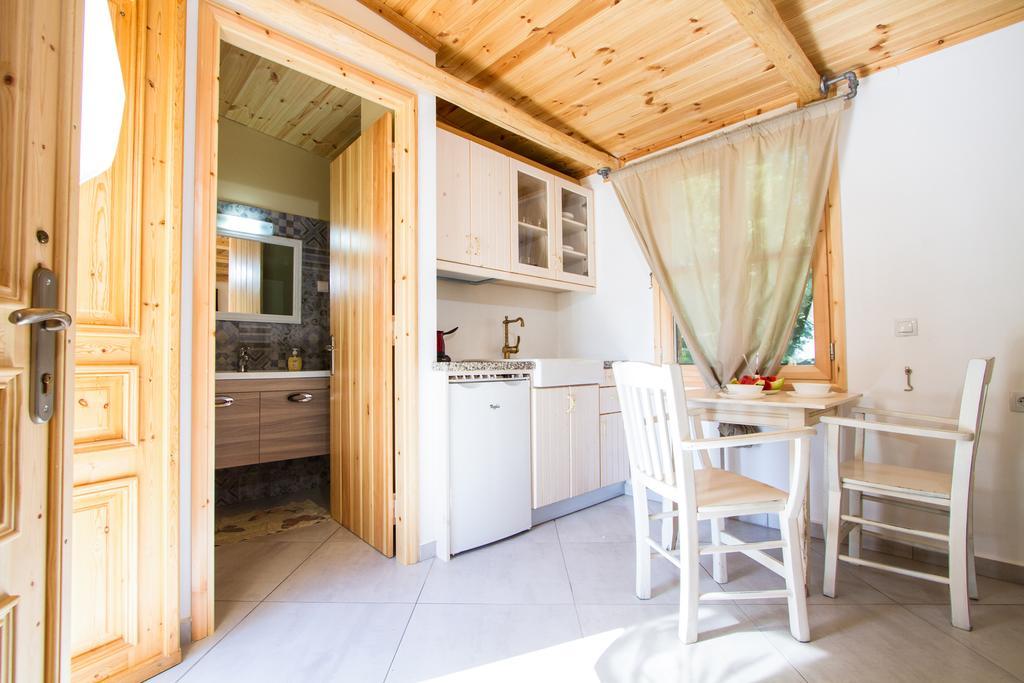 Mera Beachfront House - Фаласарна Экстерьер фото